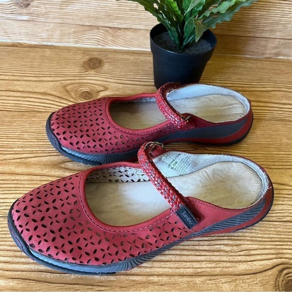 JAMBU Bailey Red Mule Nubuck Leather Vegan Uppers Slides Size 6.5